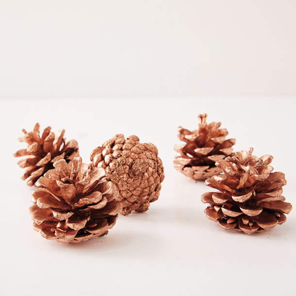 Pommes de pin décoratives - Noël cuivré